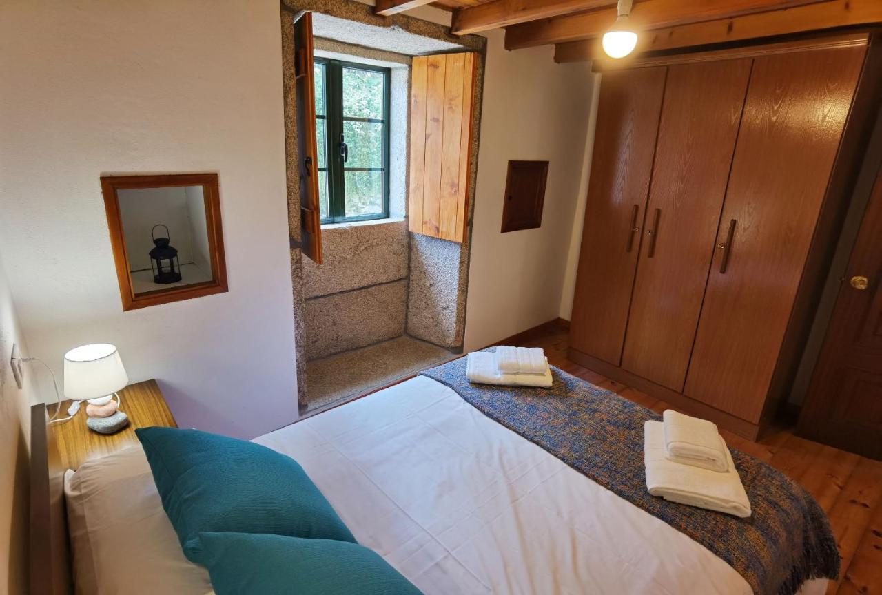 Casa Do Cucharro En Playa De Soesto, Laxe Villa Exterior photo